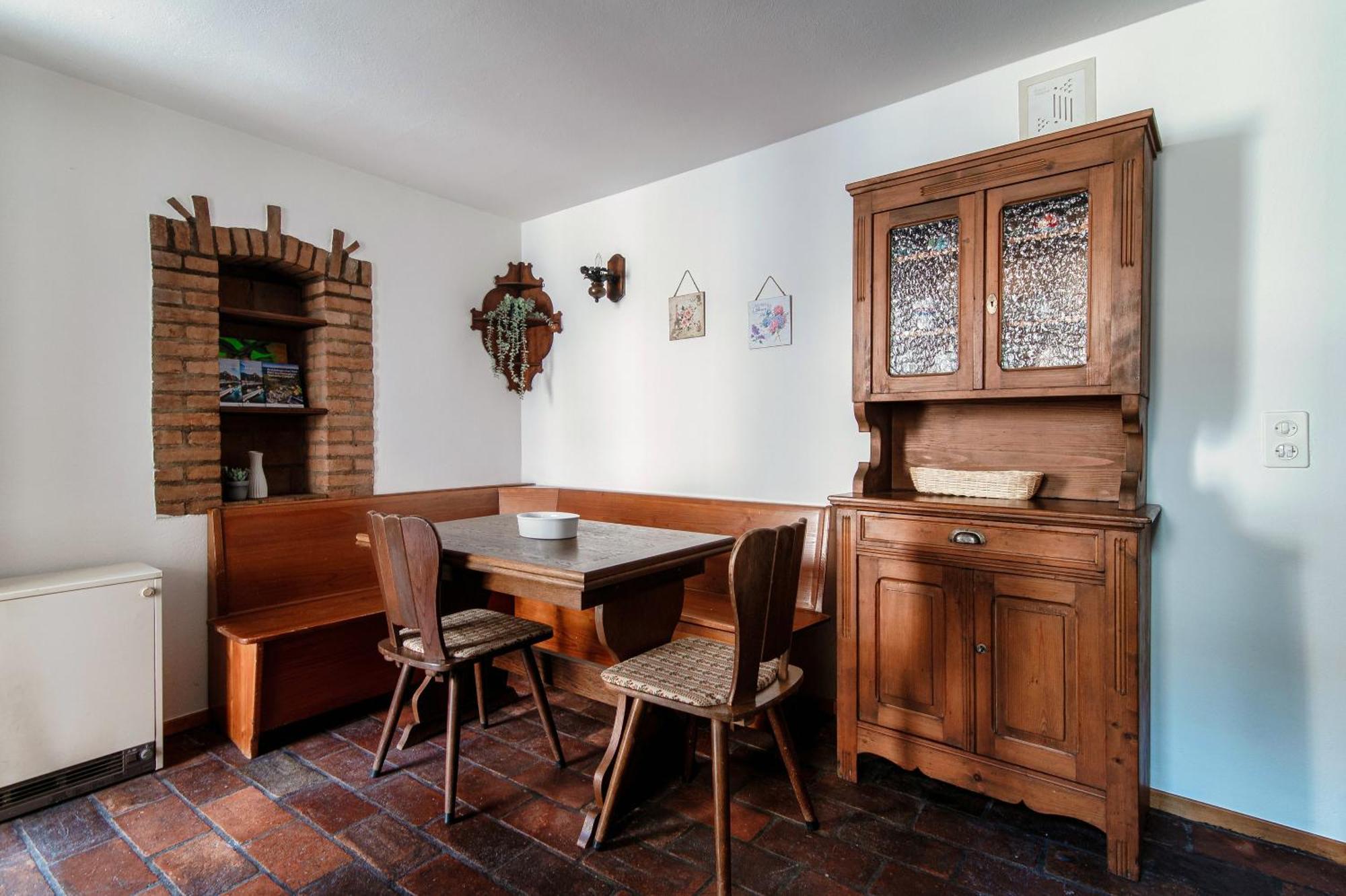 La Casetta Di Riva - Cozy In Lakeside Village Apartment Riva San Vitale
